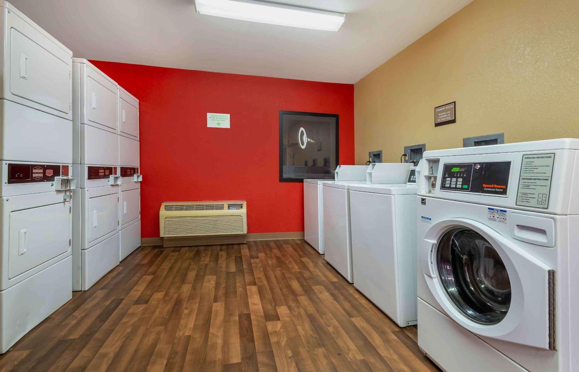 Maple Shade Extended Stay America Suites - Philadelphia - Cherry Hill מראה חיצוני תמונה